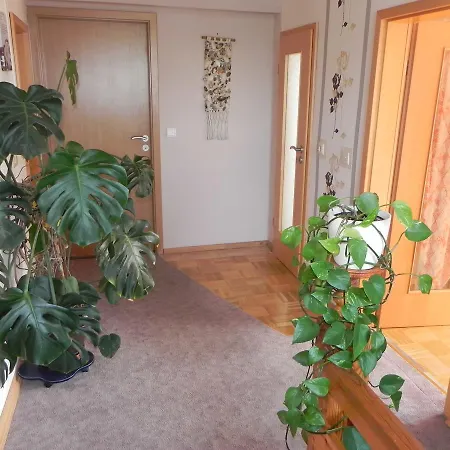 홈스테이 Ferienunterkuenfte Schulz *